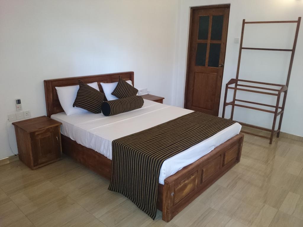 Isanka Lion Lodge سيغيرِيا المظهر الخارجي الصورة
