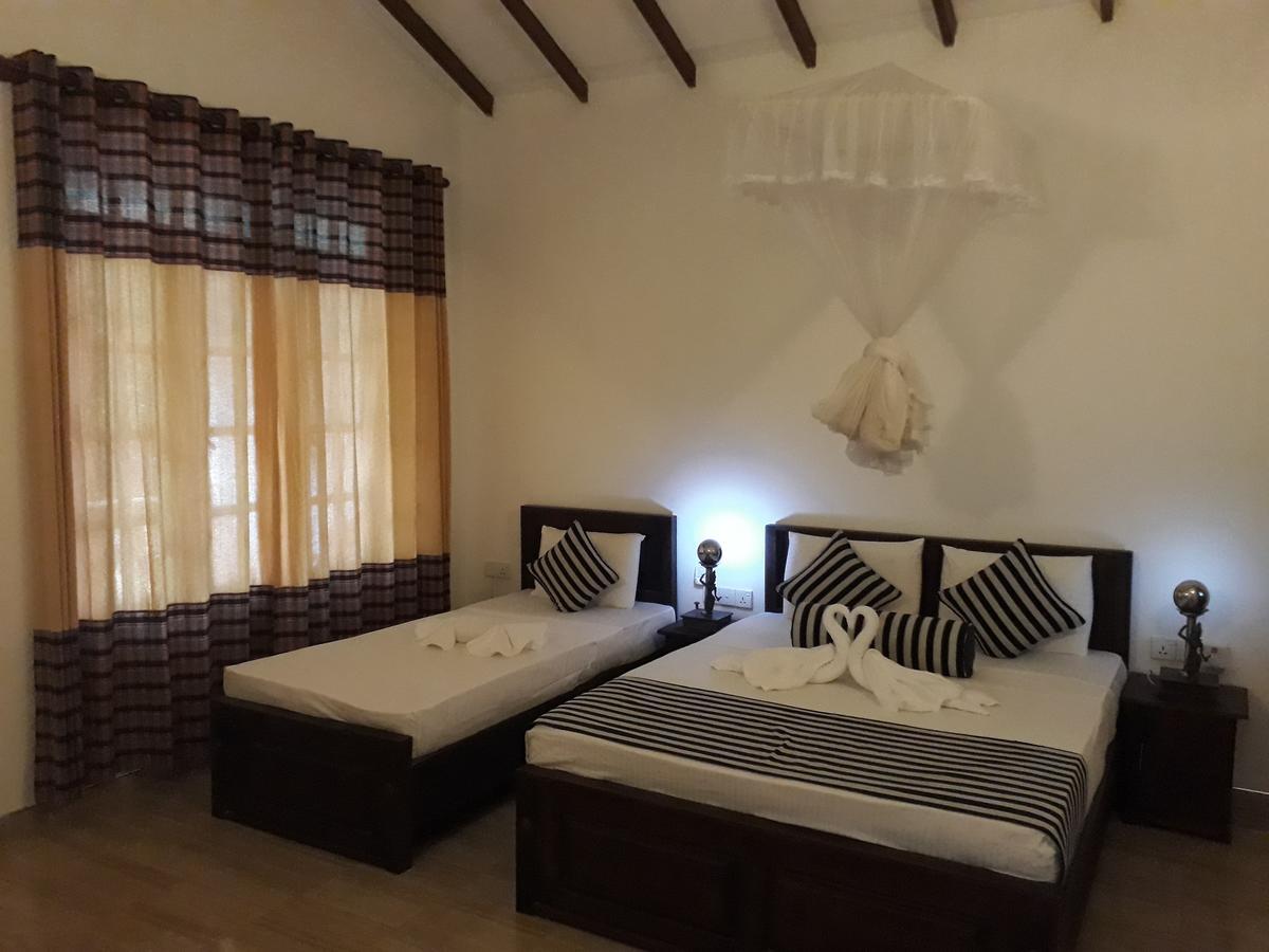 Isanka Lion Lodge سيغيرِيا المظهر الخارجي الصورة