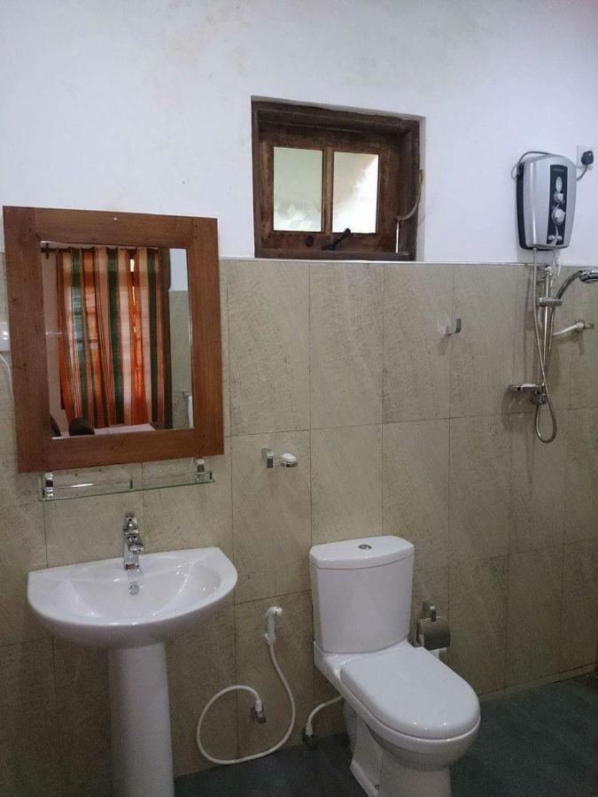 Isanka Lion Lodge سيغيرِيا المظهر الخارجي الصورة